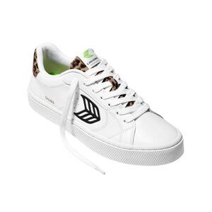 NIB Cariuma Salvas White Smooth Leather/Leopard Sneaker - Women’s 10.5/Men’s 9